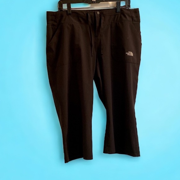 NorthFace Capri Pants - Picture 1 of 6